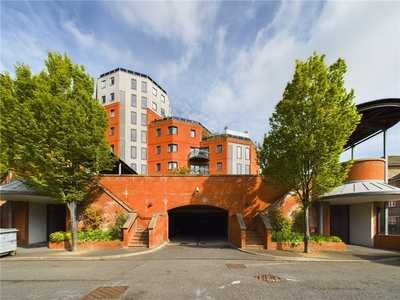 Property for sale - Arnhem Place, Tower Hamlets, E14