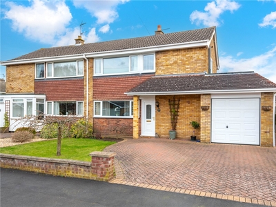 Redcliffe Road, Grantham, Lincolnshire, NG31 3 bedroom house in Grantham