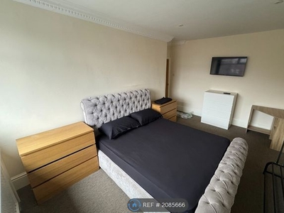 Room to rent in Ivy Road, Bolton BL1
