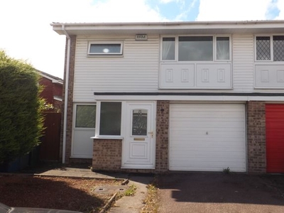 Semi-detached house to rent in Dale Close, West Bridgford, Nottingham NG2