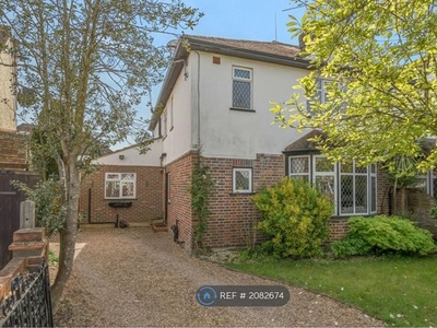 Semi-detached house to rent in Moorhayes Drive, Staines-Upon-Thames TW18