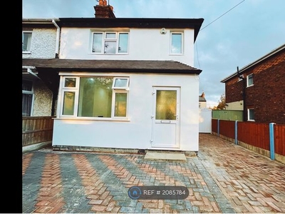 Semi-detached house to rent in New Tythe Street, Long Eaton, Nottingham NG10