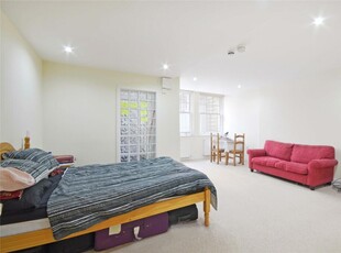 Studio flat for rent in Broadhurst Gardens, South Hampstead, NW6