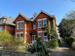 Studio flat for rent in Oxford Avenue, Southbourne, Bournemouth, Dorset, BH6