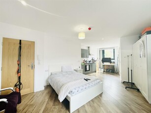 Studio flat for rent in Sneinton Market Apartments, Nottingham, NG1