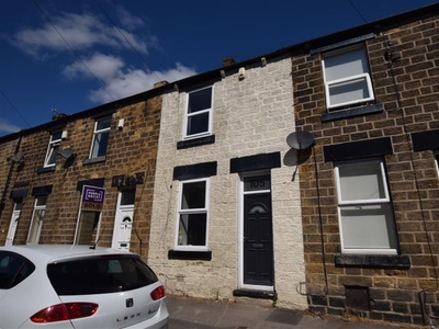 Terraced house to rent in Lancaster Street, Barnsley S70
