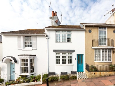 Terraced house to rent in Marlborough Street, Brighton BN1