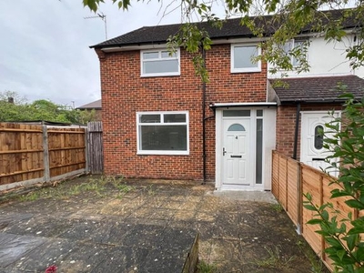 Terraced house to rent in Radfield Way, Sidcup DA15