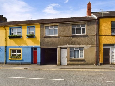 Terraced house to rent in Water Street, Carmarthen SA31