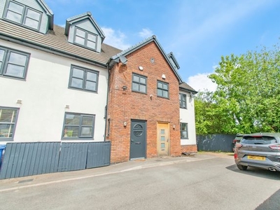 Town house for sale in Orchard Mount, Eccles, Manchester, Greater Manchester M30