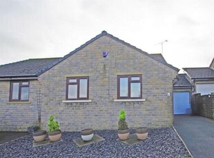 2 Bedroom Semi-detached Bungalow For Sale In Greetland