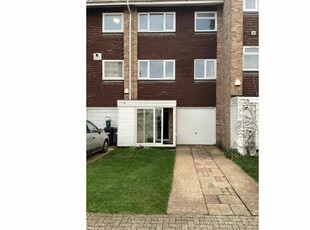 4 Bedroom Terraced House For Sale In Hounslow