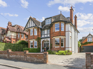 6 bedroom property for sale in Belmont Park Avenue, Maidenhead, SL6