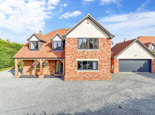 Detached House for sale with 4 bedrooms, Chapel Lane, Broad Oak | Fine & Country
