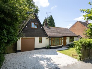 Detached House for sale with 4 bedrooms, Lowdells Lane, East Grinstead | Fine & Country