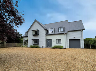 Detached House for sale with 5 bedrooms, Bardwell Road, Sapiston | Fine & Country