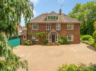 Detached House for sale with 5 bedrooms, Stunning Detached Residence - Newington, Sittingbourne | Fine & Country