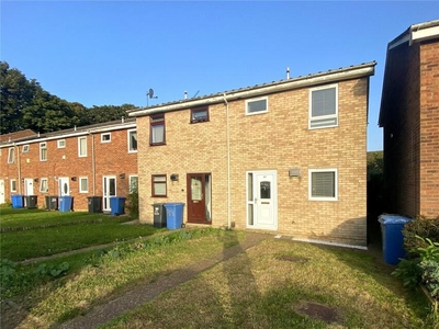2 bedroom semi-detached house for sale in Milnrow, Ipswich, Suffolk, IP2