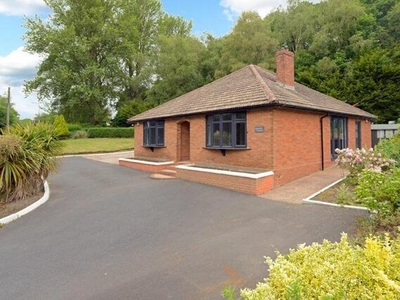 3 Bedroom Bungalow For Sale In Dawley, Telford