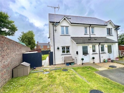 3 Bedroom Semi-detached House For Sale In Cardigan, Pembrokeshire