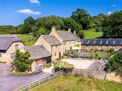 4 Bedroom Detached House For Sale In Broadway, Worcestershire