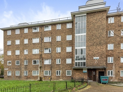 Apartment for sale - Peckham Park Road, London, SE15