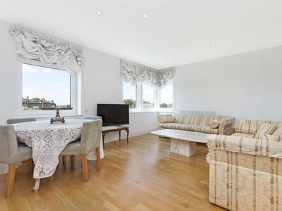 2 Bedroom Apartment For Rent In Beckford Close, Kensington