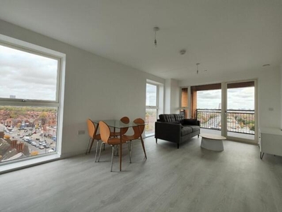 2 Bedroom Apartment For Sale In East Acton Lane