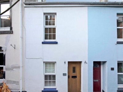 2 Bedroom Cottage For Sale In Teignmouth