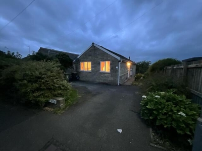 2 Bedroom Detached Bungalow For Sale In Warwick Drive, Barnoldswick