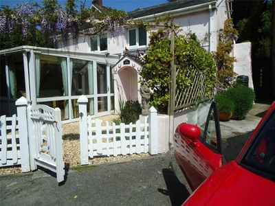 2 Bedroom Detached House For Sale In Tenby, Pembrokeshire