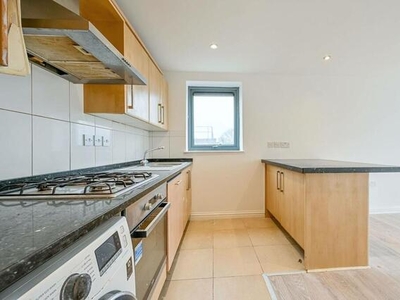 2 Bedroom Flat For Sale In Greenford