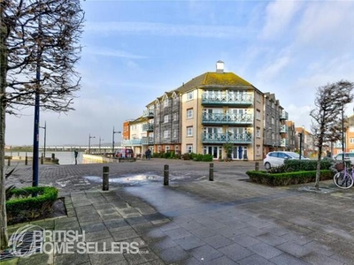2 Bedroom Penthouse For Sale In Shoreham-by-sea, West Sussex