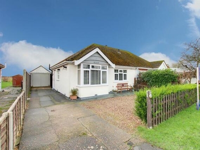 2 Bedroom Semi-detached Bungalow For Sale In Sutton-on-sea