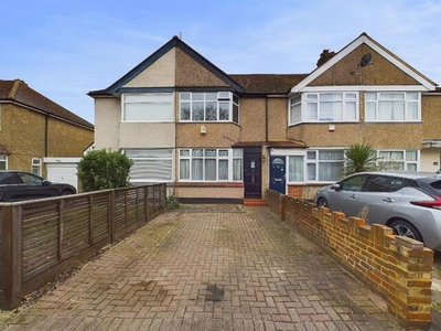 2 Bedroom Terraced House For Sale In Bromley, Kent
