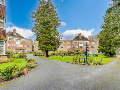 3 Bedroom Apartment For Sale In Esher