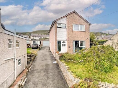 3 Bedroom Detached House For Sale In Bangor, Gwynedd
