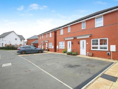 3 Bedroom Semi-detached House For Sale In Leamington Spa, Warwickshire