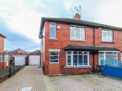 3 Bedroom Semi-detached House For Sale In Lofthouse