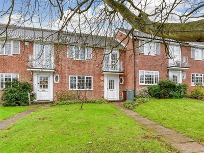 3 Bedroom Terraced House For Sale In Tonbridge