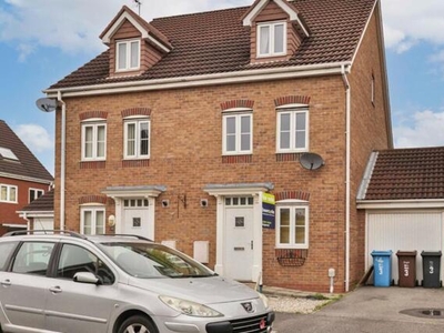 4 Bedroom Semi-detached House For Sale In Kingswood, Hull