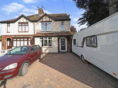 4 Bedroom Semi-detached House For Sale In Ripley