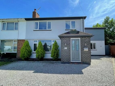 4 Bedroom Semi-detached House For Sale In Willoughby