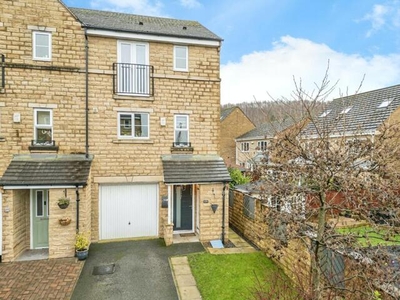 4 Bedroom Terraced House For Sale In Huddersfield
