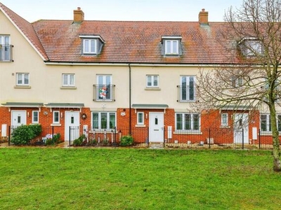 4 Bedroom Town House For Sale In Amesbury
