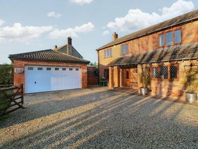 5 Bedroom Detached House For Sale In Beck Row