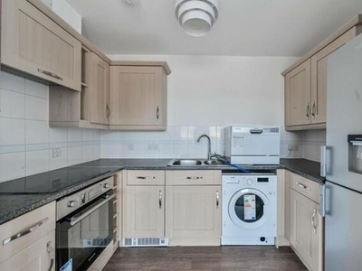 1 Bedroom Flat For Sale In Bounds Green, London