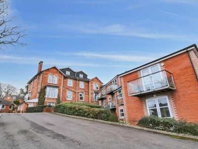 1 Bedroom Ground Floor Flat For Sale In Canal Hill, Tiverton