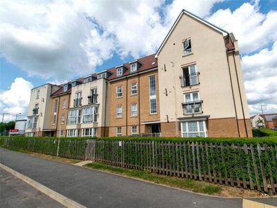 2 Bedroom Apartment For Sale In Dunstable, Bedfordshire