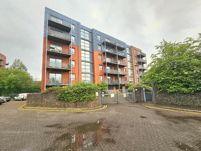 2 Bedroom Apartment For Sale In Openshaw, Manchester